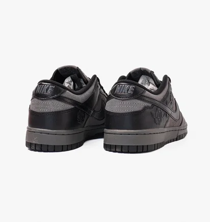 Кросівки жіночі Nike Dunk Low Black/Grey HF1986-001
