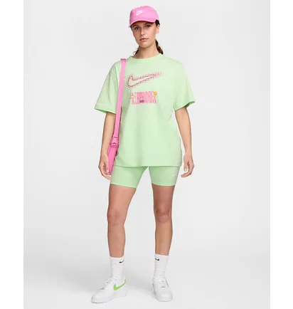 Шорты женские Nike Nsclsc Hr 8In Short Green DV7797-376