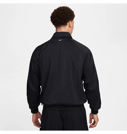 Куртка чоловіча Nike MenS Repel Woven Basketball Jacket Black FN2896-010