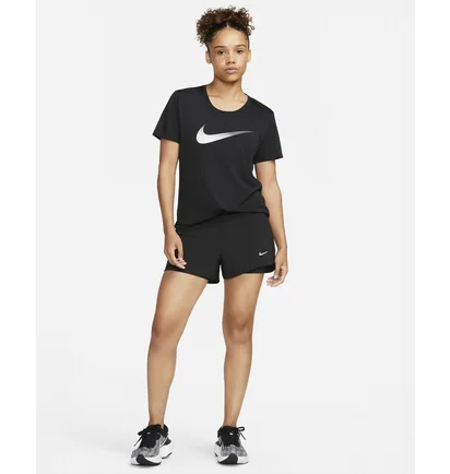 Шорты женские Nike Dri-Fit Swift WomenS Mid-Rise 3 2-In-1 Running Shorts With Pockets Black DX1029-010