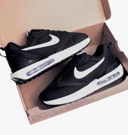 Кроссовки женские Nike Air Max Dawn Black DC4068-001
