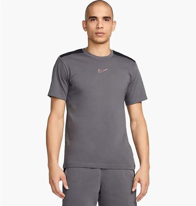 Футболка чоловіча Nike Graphic Grey FQ8821-068