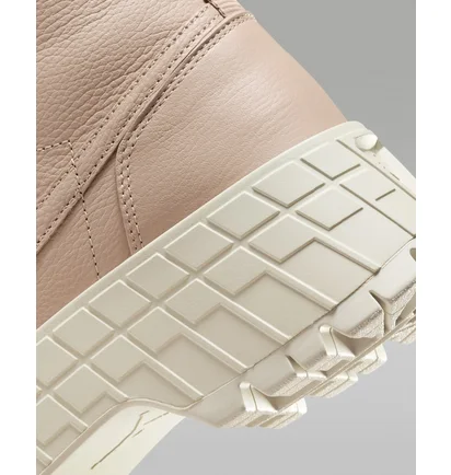 Черевики жіночі Air Jordan Air 1 Brooklyn Boots Beige FJ5737-200
