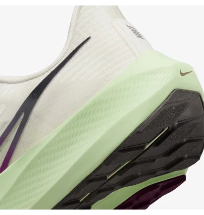 Кросівки чоловічі Nike Air Zoom Pegasus 39 Beige Dh4071-101