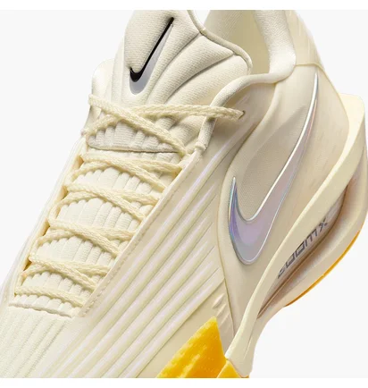 Кросівки чоловічі Nike G.T. Cut 3 Turbo Beige II3704-100