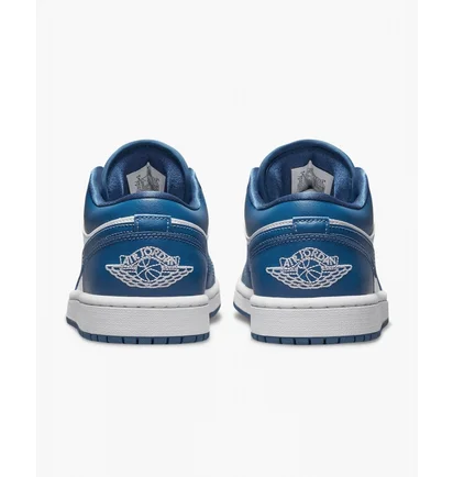 Кросівки жіночі Air Jordan Womens Shoe White/Blue DC0774-114