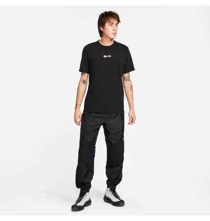 Футболка мужская Nike Sw Black FQ3789-010
