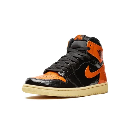 Кроссовки мужские Air Jordan 1 Retro High Og Black/Orange 555088-028