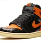 Кроссовки мужские Air Jordan 1 Retro High Og Black/Orange 555088-028