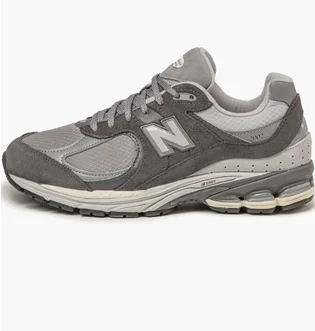 Кроссовки женские New Balance 2002R Grey U2002RTF