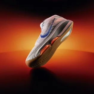 Кросівки унісекс Nike G.T. Hustle 3 Blueprint White HJ9083-100