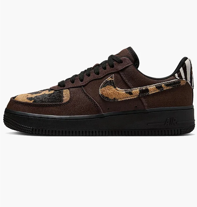 Кросівки жіночі Nike Air Force 1 07 Brown HV6356-200