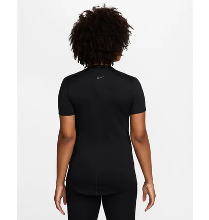 Футболка женская Nike One Ss Top Black FN5001-010