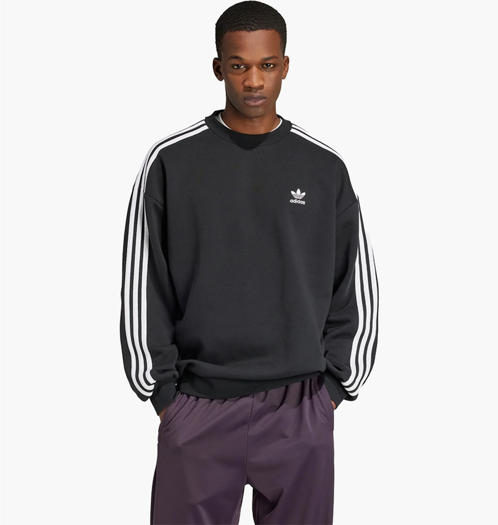 ᐉ Свитшот мужской Adidas Adicolor Oversized Crew Black IZ1829