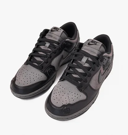 Кросівки жіночі Nike Dunk Low Black/Grey HF1986-001