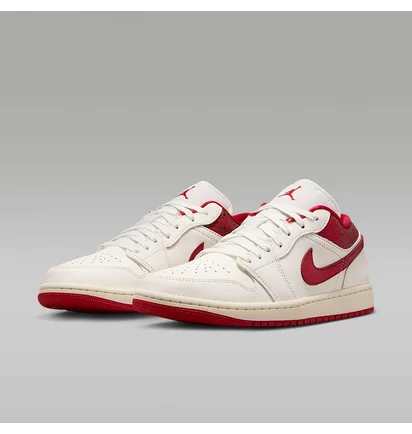 Кросівки жіночі Air Jordan 1 Low White HJ9338-106