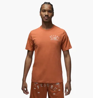 Футболка унисекс Air Jordan T-Shirt Artist Series By Umar Rashid Orange DX9559-812