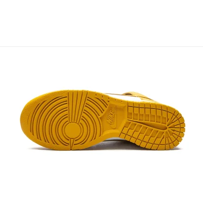 Кроссовки женские Nike Dunk High Wmns White/Yellow DD1869-106