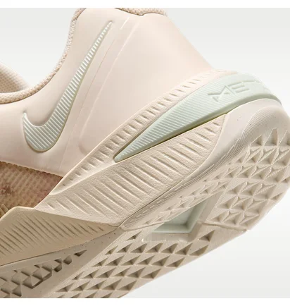Кроссовки женские Nike Metcon 10 Se Peach IB6544-100