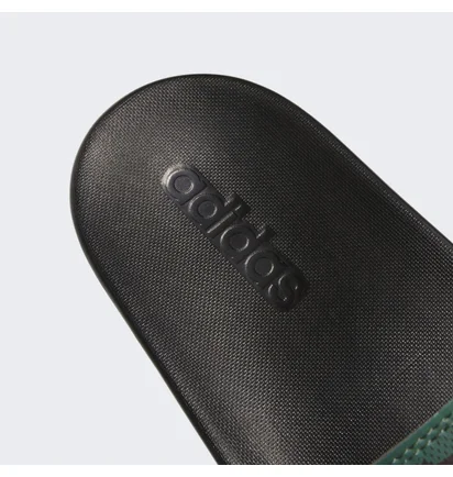 Тапочки унисекс Adidas Adilette Comfort Slides Camo/Green Gw9647