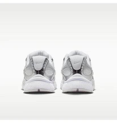Кроссовки женские Nike V5 Rnr White HQ7901-112
