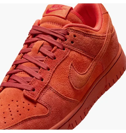 Кроссовки женские Nike W Dunk Low Se Red HV5756-633