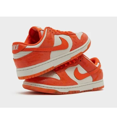 Кросівки жіночі Nike Dunk Low Orange/White FN7773-001