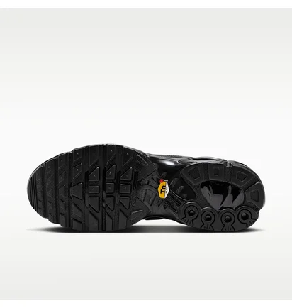 Кросівки жіночі Nike Air Max Plus WomenS Shoes Black DM2362-002