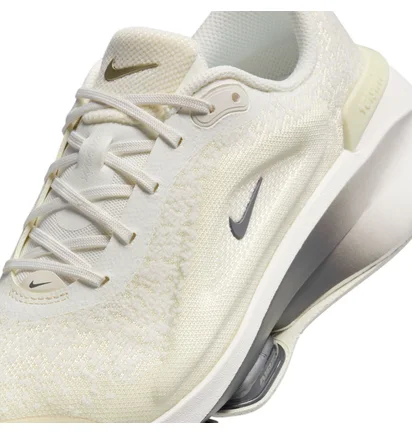 Кросівки жіночі Nike Versair Beige DZ3547-105
