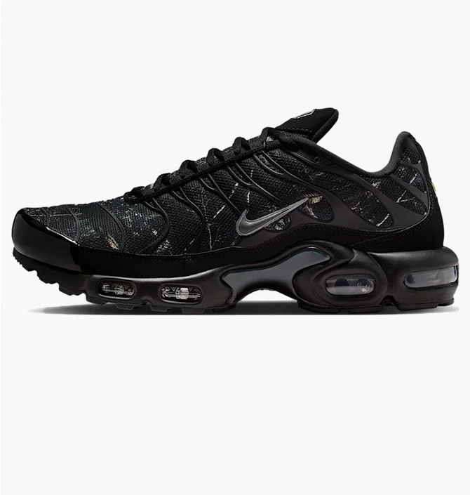 Кросівки чоловічі Nike Air Max Plus Black Wood Camo Black IQ0301-070