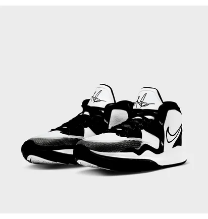 Кросівки унісекс Nike Kyrie Infinity Team Basketball Shoes Black/White Do9616-100