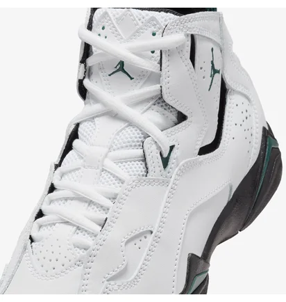 Кросівки дитячі Air Jordan True Flight White 343795-133
