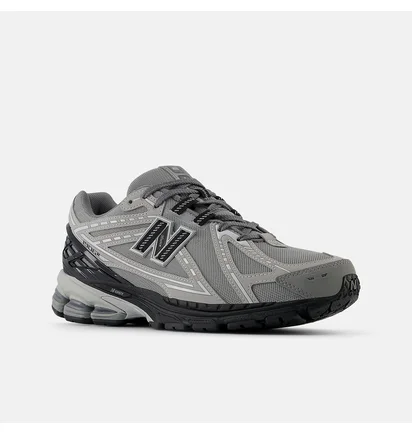 Кроссовки мужские New Balance 1906R Shoes Grey M1906RLG