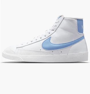 Кроссовки женские Nike Womens Shoes White DQ4124-101