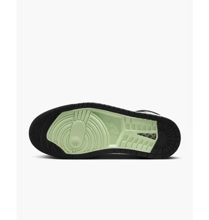 Кроссовки мужские Air Jordan 1 Zoom Cmft 2 Shoes Black/White DV1307-103