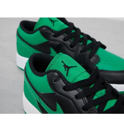 Кросівки дитячі Air Jordan Air 1 Low Junior Black/Green 553560-065
