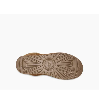 Уггі жіночі UGG Classic Short Ii Brown 1016223-CHE