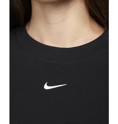 Футболка женская Nike T-Shirt W Nsw Essntl Tee Bf Lbr Black DN5697-010