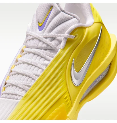 Кросівки унісекс Nike G.T. Cut 3 Turbo Basketball Shoes Yellow HV9918-500