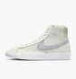 Кросівки жіночі Nike Blazer Mid 77 White FN7775-100