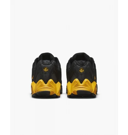 Кросівки чоловічі Nike Nocta X Hot Step Air Terra Black University Gold Black Dh4692-002