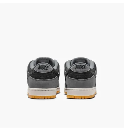 Кроссовки мужские Nike Dunk Low Sb Grey/Black HF3063-001