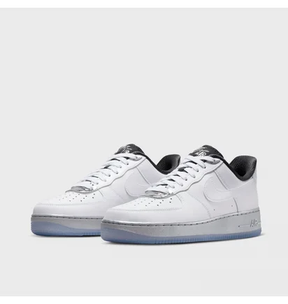 Кроссовки женские Nike Air Force 1 07 Se White DX6764-100