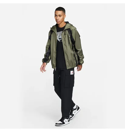 Вітровка чоловіча Nike M J Ess Woven Jacket Green DJ9828-222
