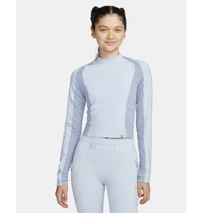 Лонгслів жіночий Nike Dri-Fit Trail Light Blue FN4706-440