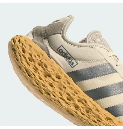 Кроссовки унисекс Adidas Zponge Beige JH8112