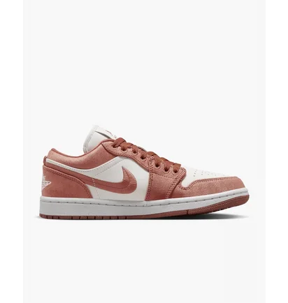 Кроссовки женские Air Jordan 1 Low Se WomenS Shoes White/Orange FN3722-801
