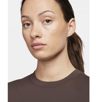 Лонгслив женский Nike One Fitted Brown FQ2148-237