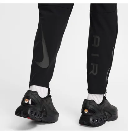 Штани чоловічі Nike M Nsw Sw Air Run Pant Black HM0189-010