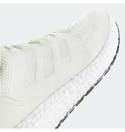 Кроссовки мужские Adidas Ultraboost Made To Be Remade Shoes White FZ3987